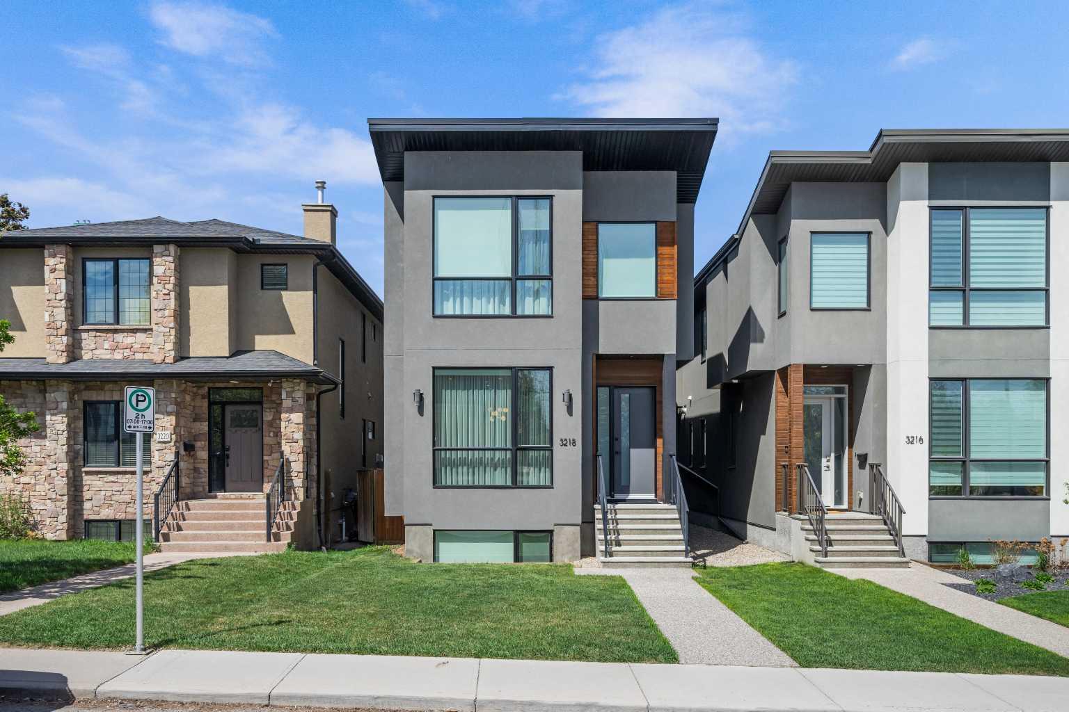 3218 14 Avenue SW, T3C 0X3