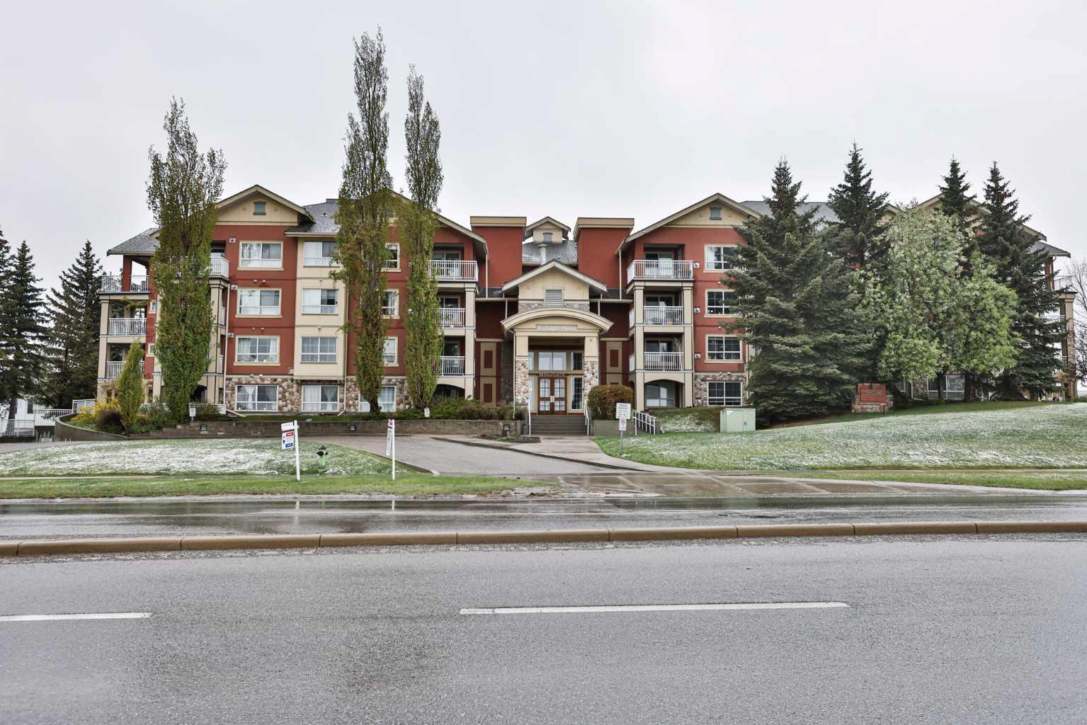211, 5115 Richard Road SW, T3E 7M7
