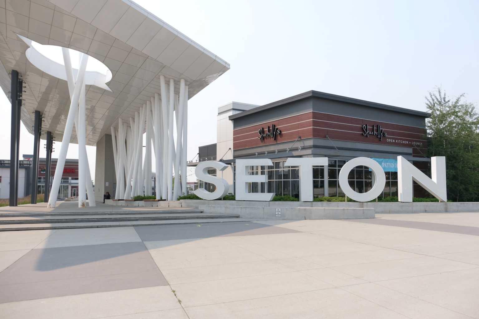 132 Seton Villas SE, T3M 3L9