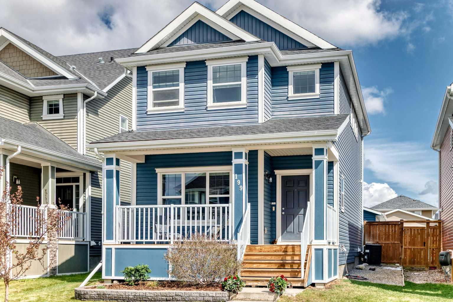 199 River Heights Green, T4C0S3