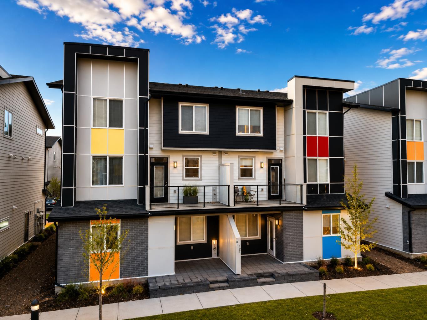 102, 130 Redstone Walk NE, T2N 1M6