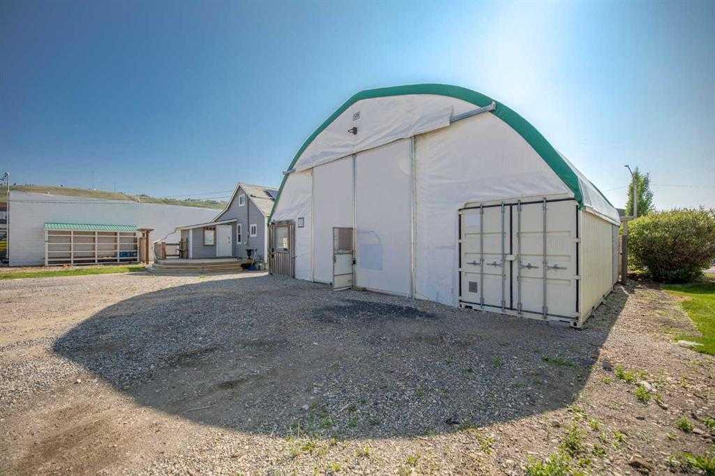 125b River Avenue, T4C 2C2