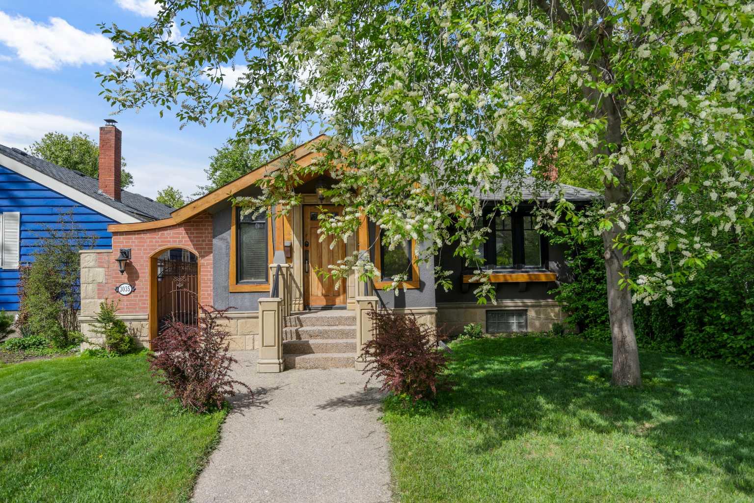 3035 4 Street SW, T2S 1X9