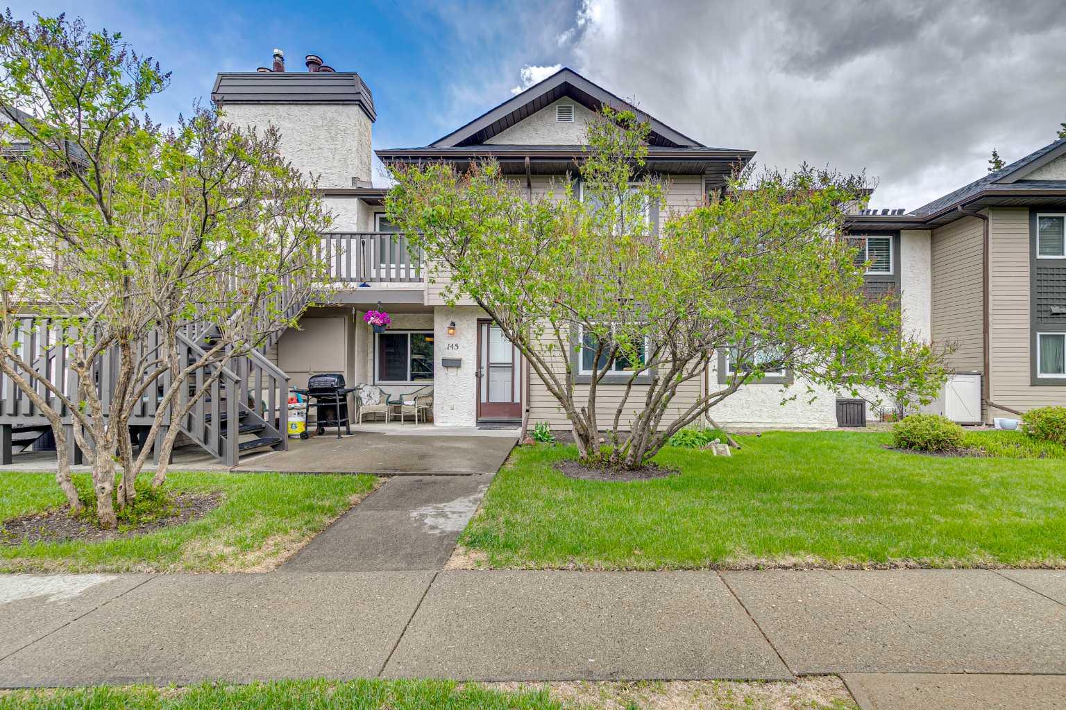 145 Cedar Springs Gardens SW, T2W 5J9