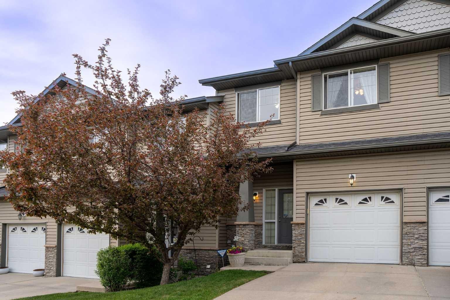22 Rockyvalley Villas NW, T3G 5X3