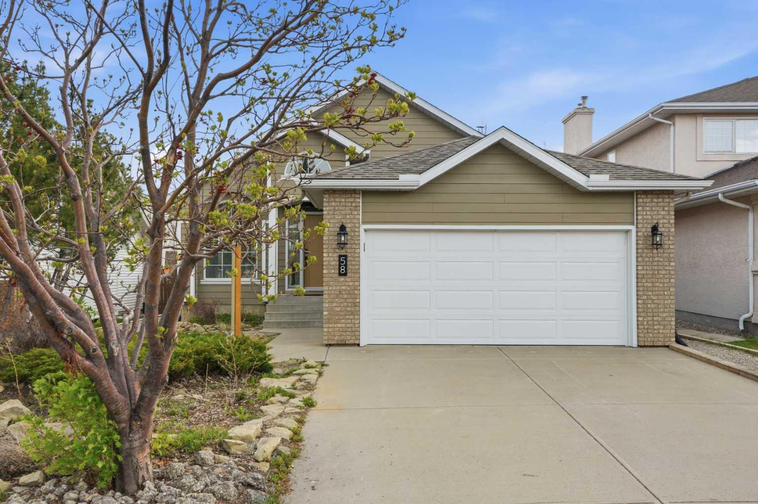 58 Edgevalley Close NW, T3A 5E4