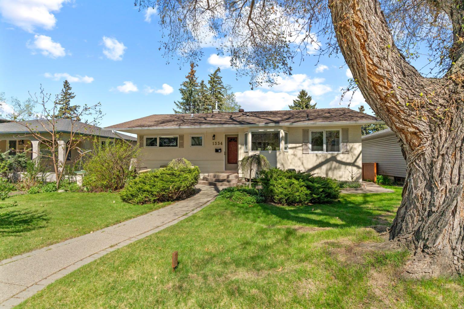 1334 Hamilton Street NW, T2N 3W6