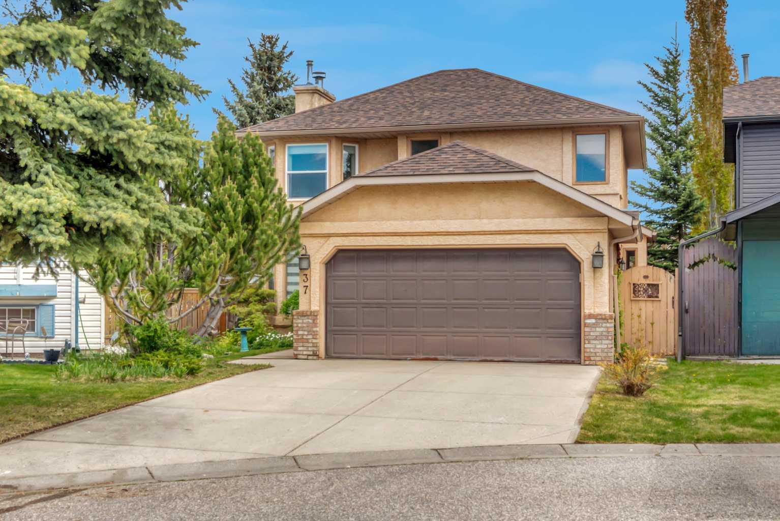 37 Shawbrooke Bay SW, T2Y 3A1