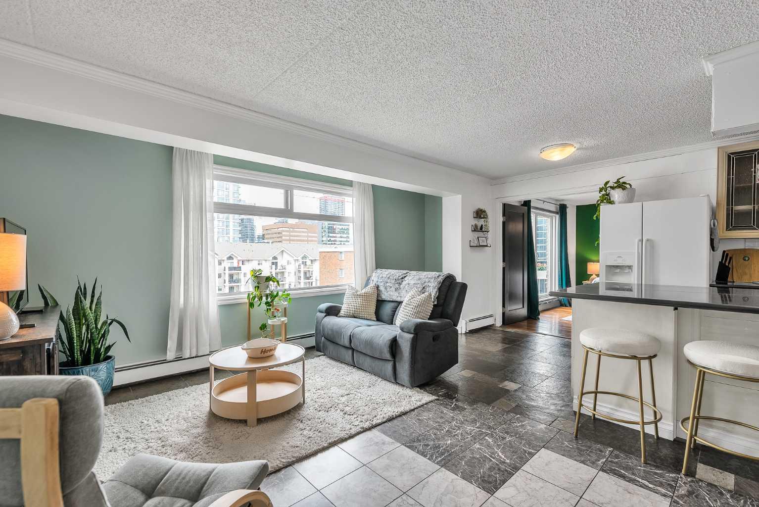 605, 128 15 Avenue SW, T2R0R5