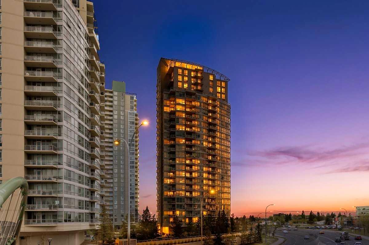 2203, 77 Spruce Place SW, T3C 3X6
