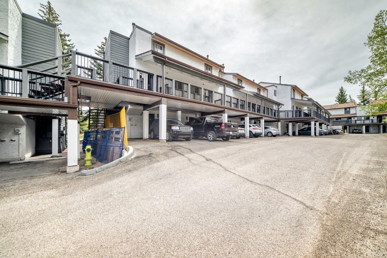 409, 2520 Palliser Drive SW, T2V 4S9