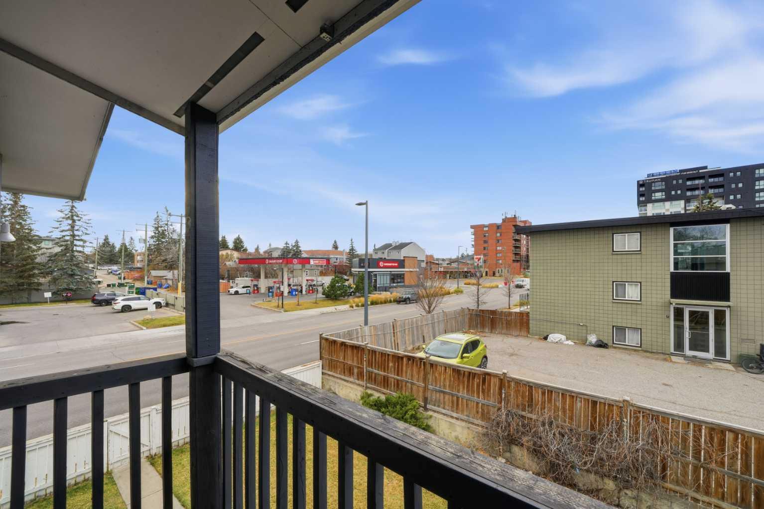 3, 2804 17 Avenue SW, T3E 6K8