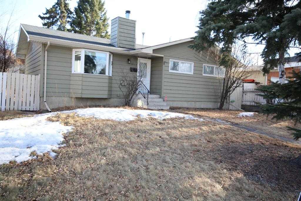 3824 BRANTFORD Drive NW, T2L 1H9