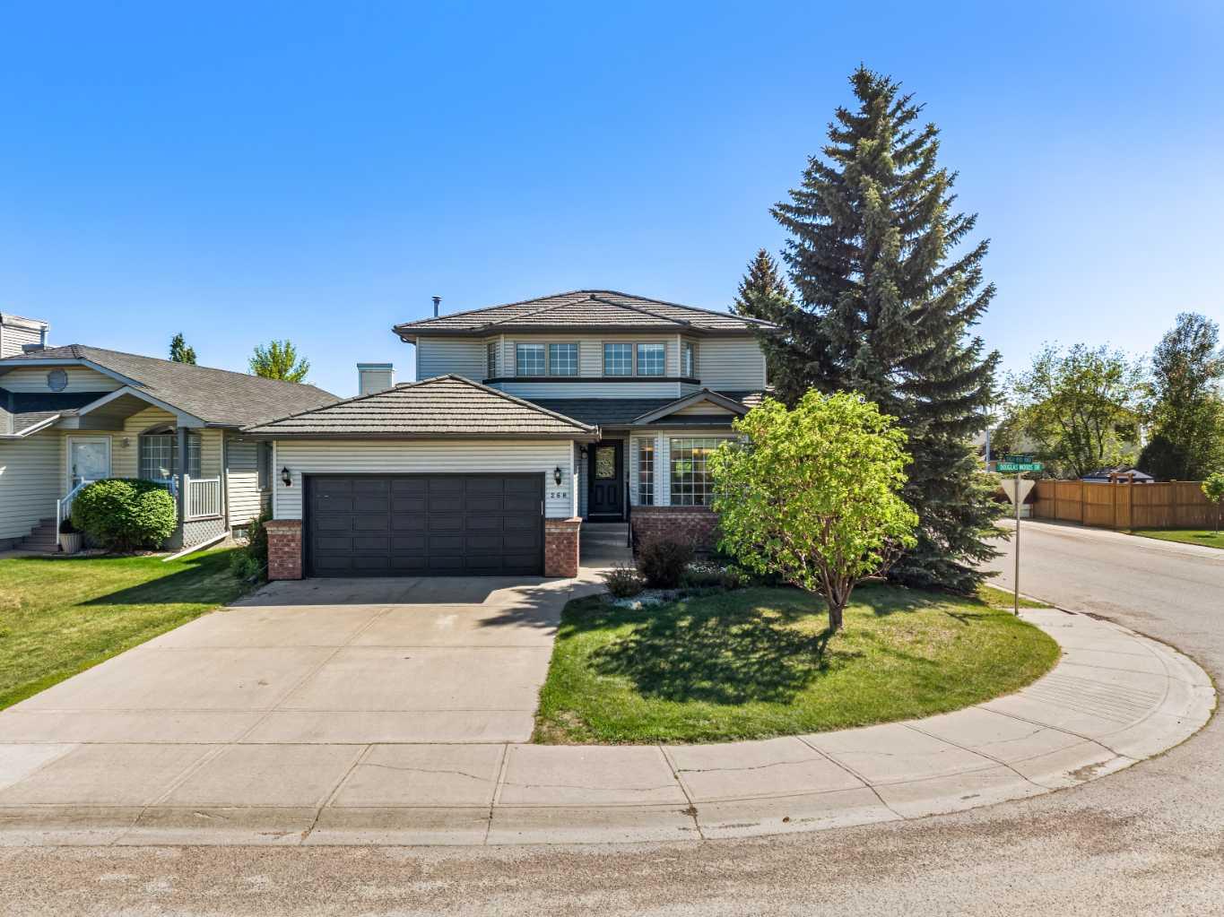 268 Douglas Woods Drive SE, T2Z 2E9