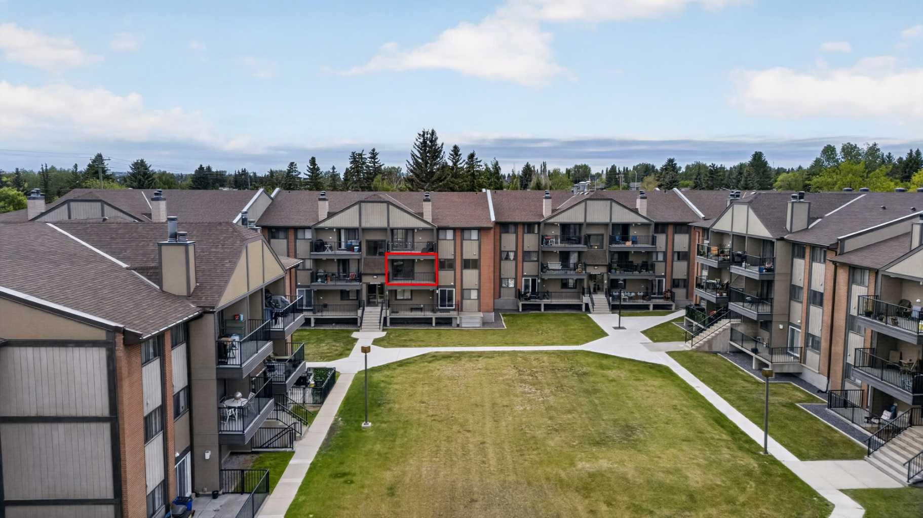 3210, 13045 6 Street SW, T2W 5H1