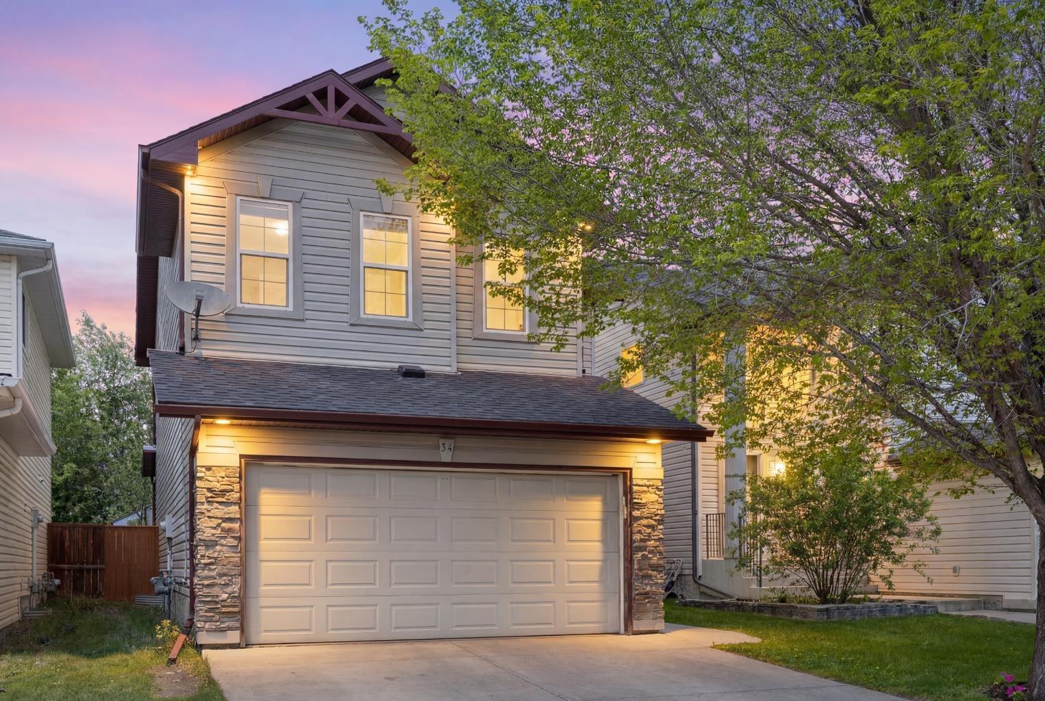 34 Tuscany Meadows Drive NW, T3L 2T8