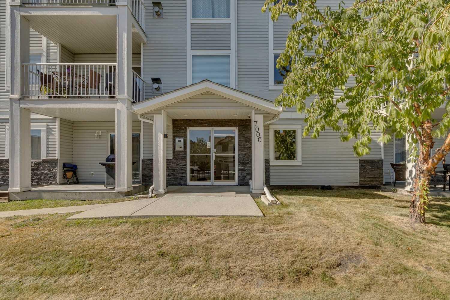 301, 7301 Valleyview Park SE, T2B 3R6