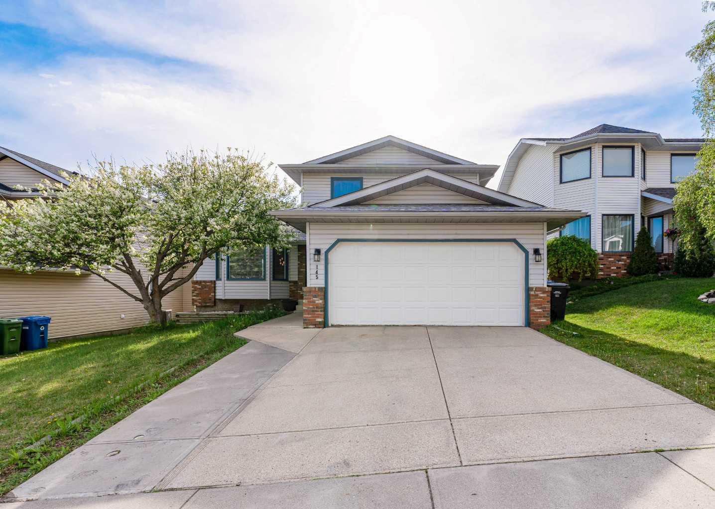 145 Hawkdale Circle NW, T3G 2W9