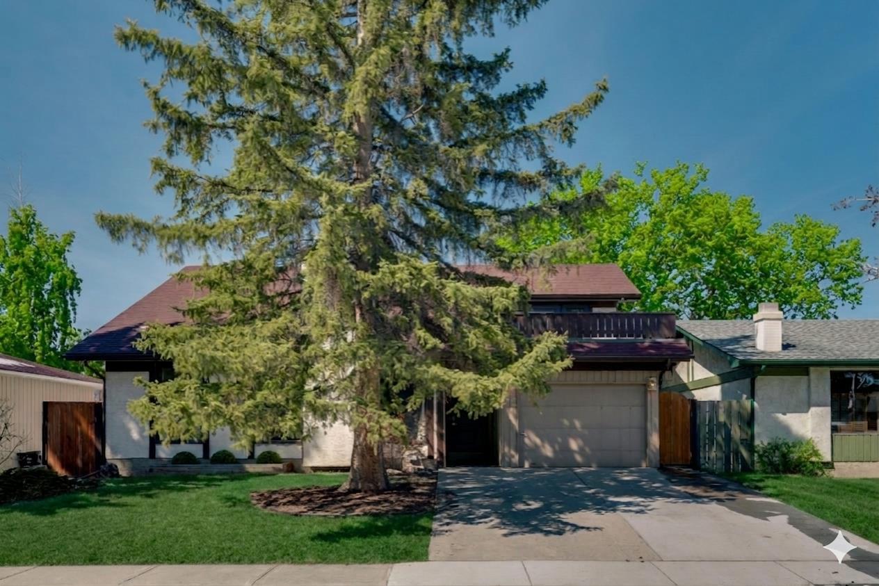 12 Oakvale Place SW, T2V 1H4