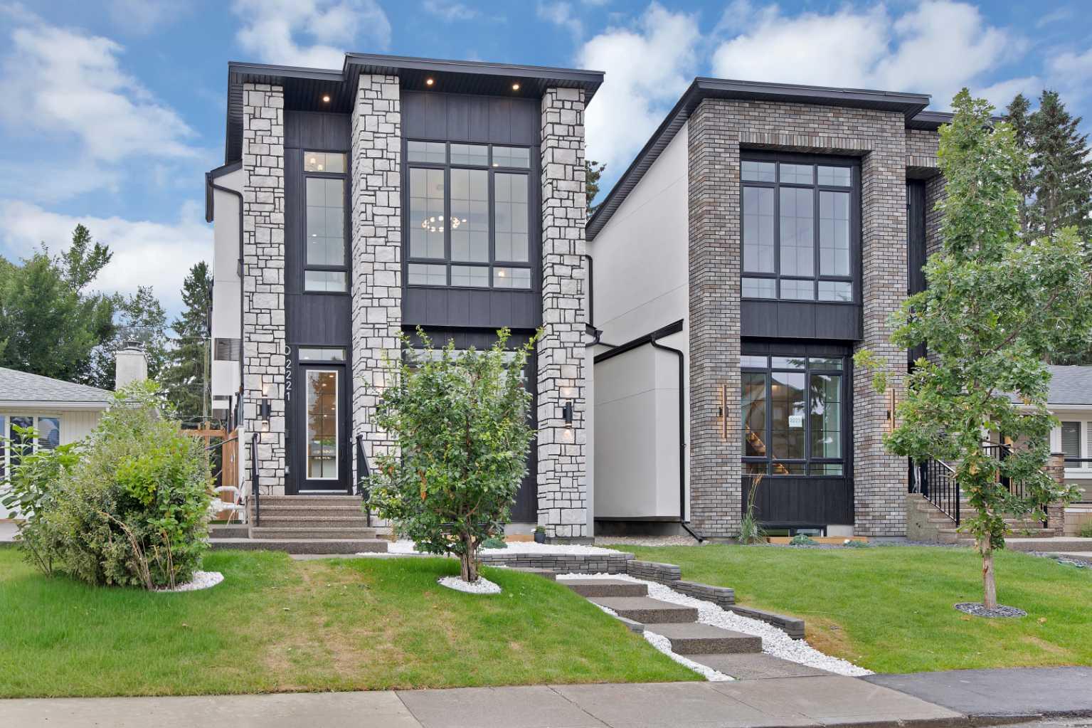 2221 Halifax Crescent NW, T2M4E1