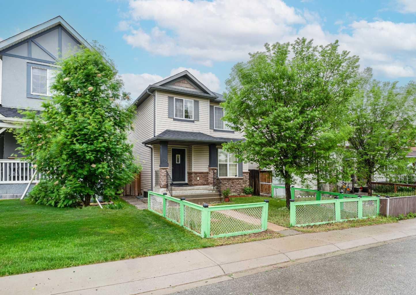 181 SaddleBrook Way NE, T3J 0B5