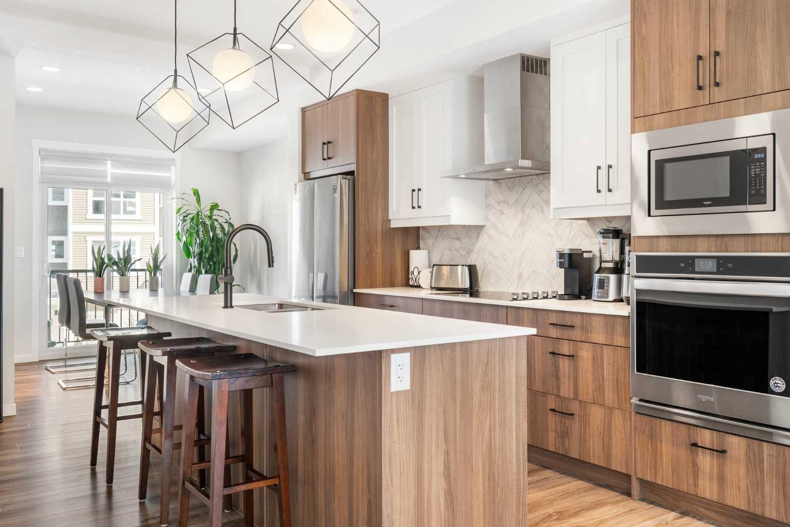 1201, 355 Nolancrest Heights NW, T3R0Z9