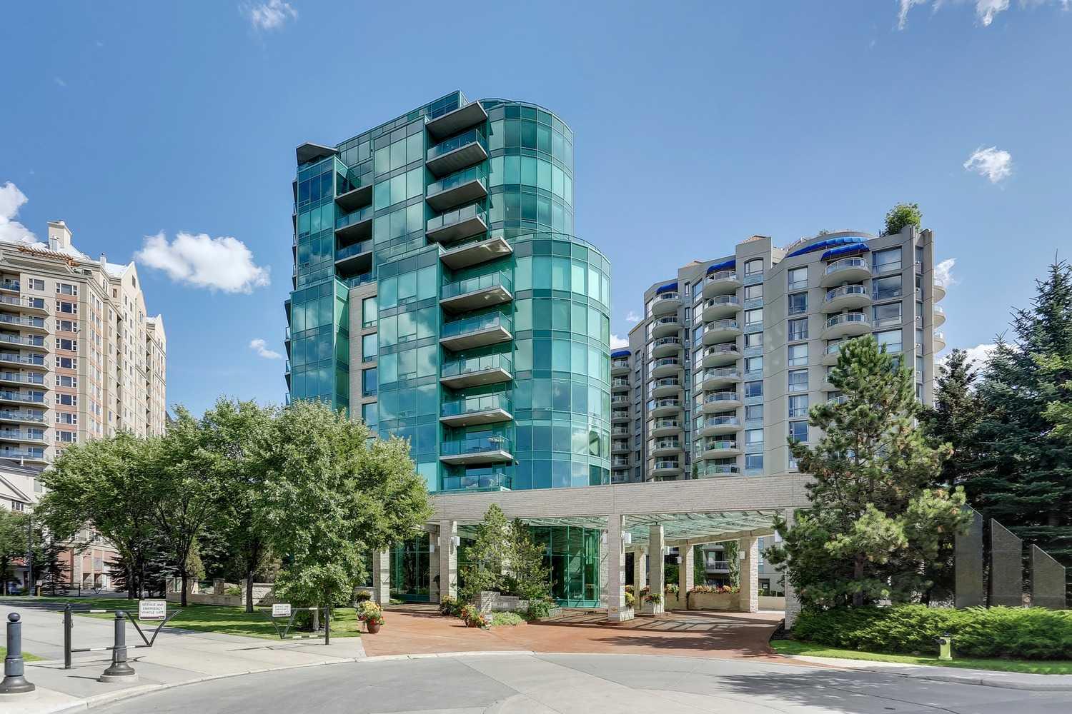 303, 837 2 Avenue SW, T2P 0E6