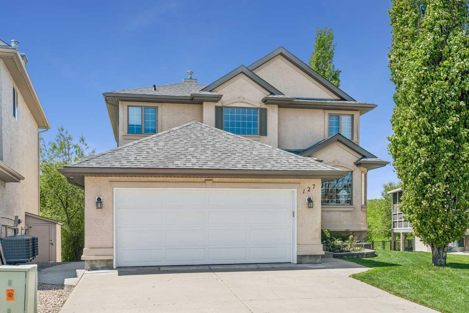127 Edgeridge Close NW, T3A 6K4
