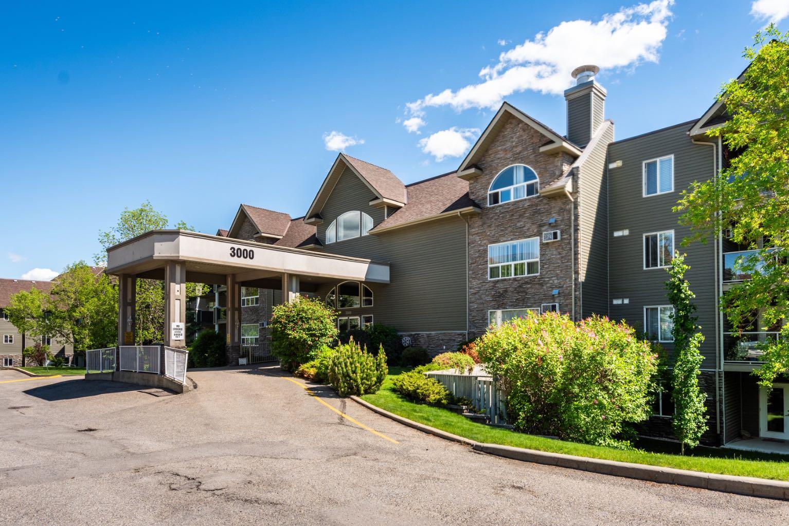 3215, 3000 Millrise Point SW, T2Y 3W4