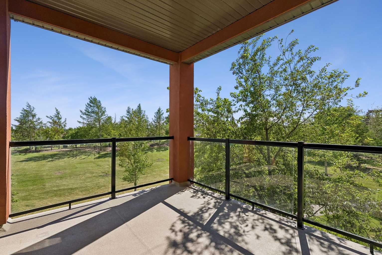 224, 2727 28 Avenue SE, T2B 0L4