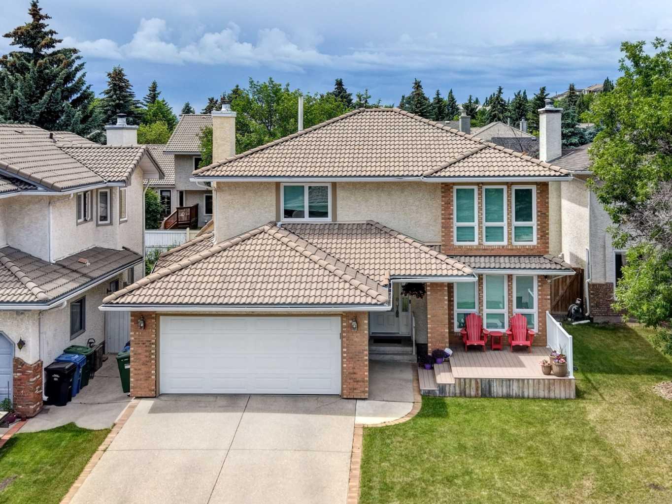 40 Signal Ridge Court SW, T3H 2J6