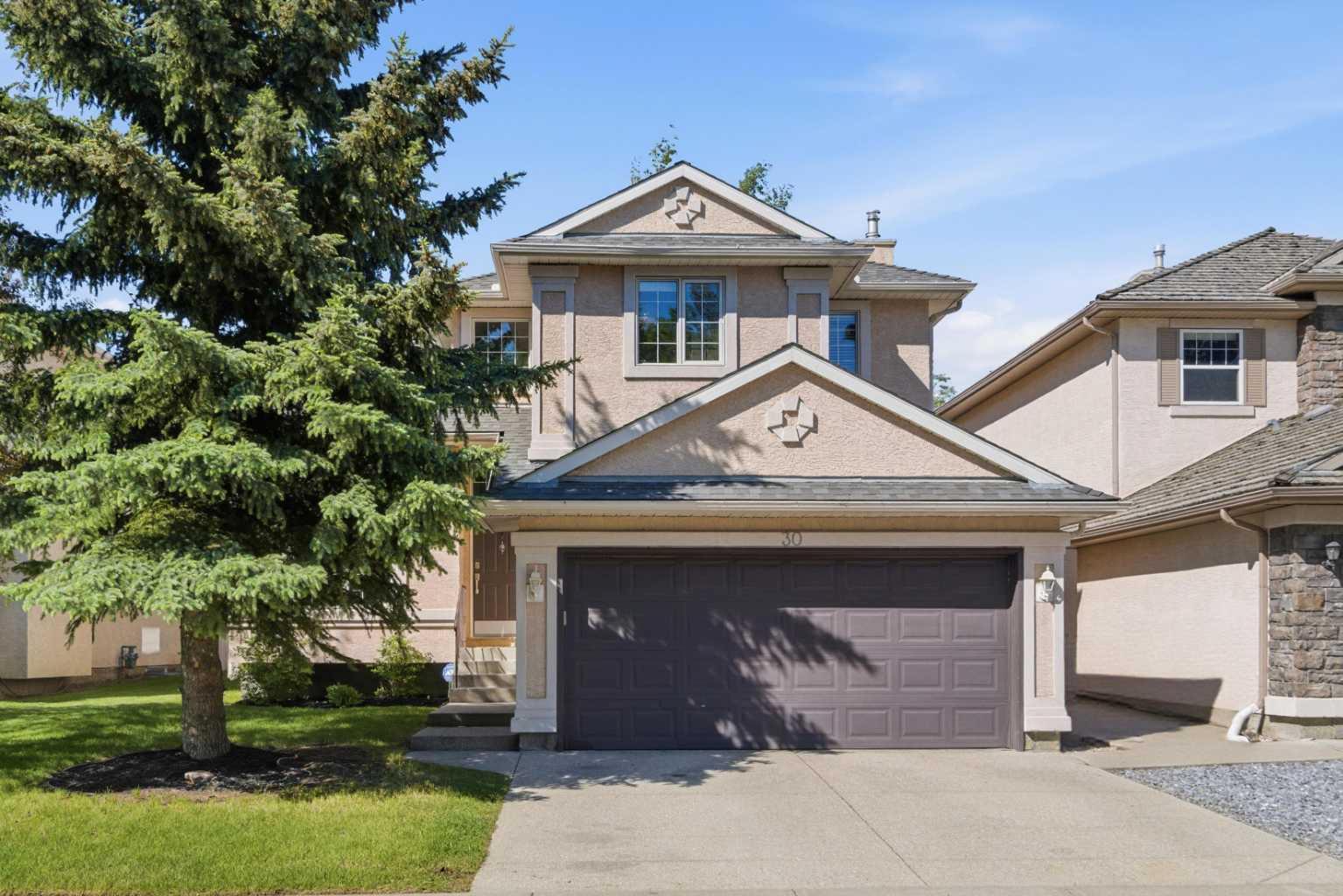 30 Mt Yamnuska Court SE, T2Z 2Z6