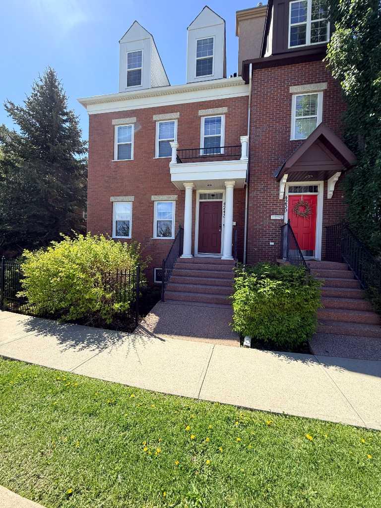 4243 Passchendaele Road SW, T2T 6E6