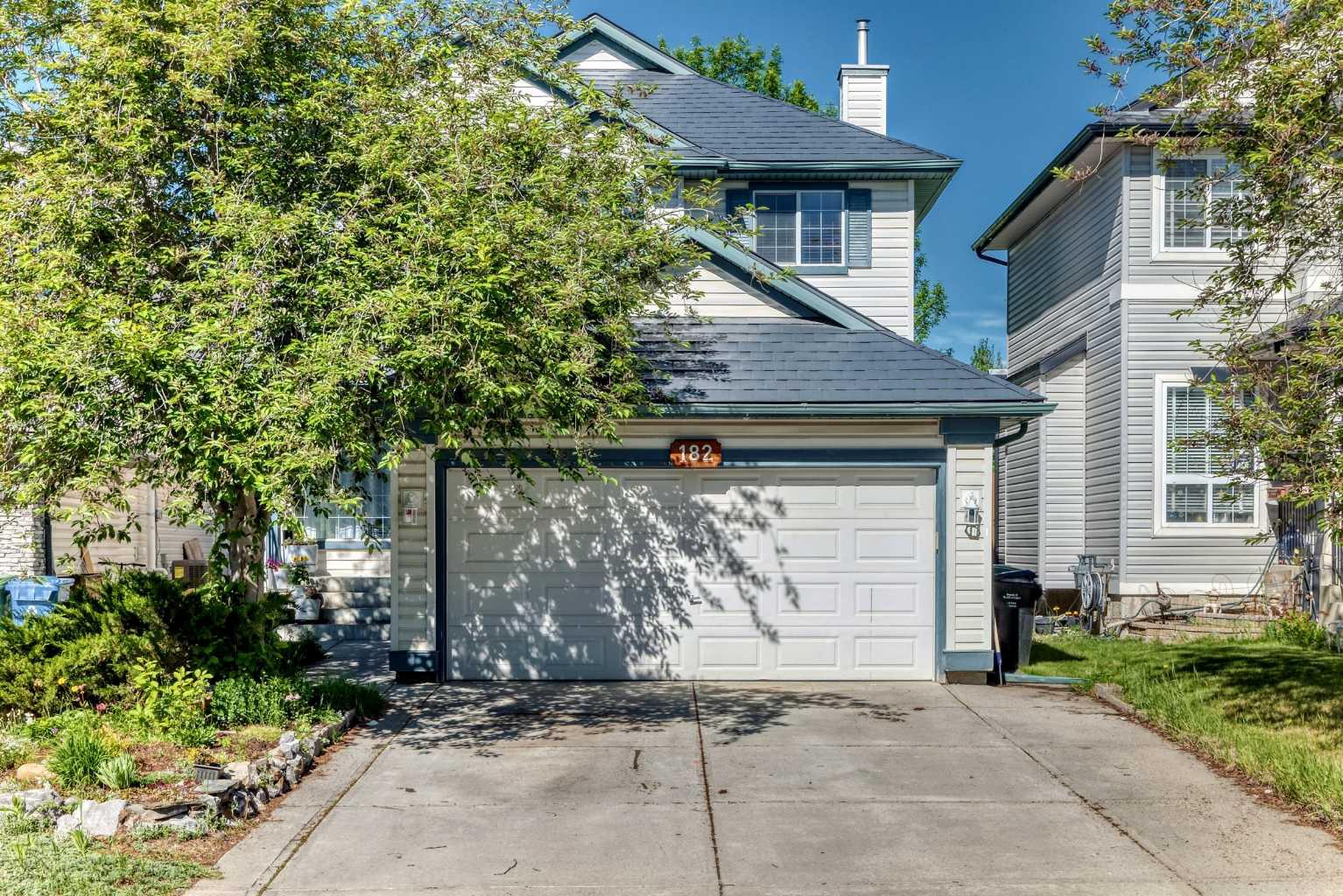 182 Somerglen Road SW, T2Y 3V4