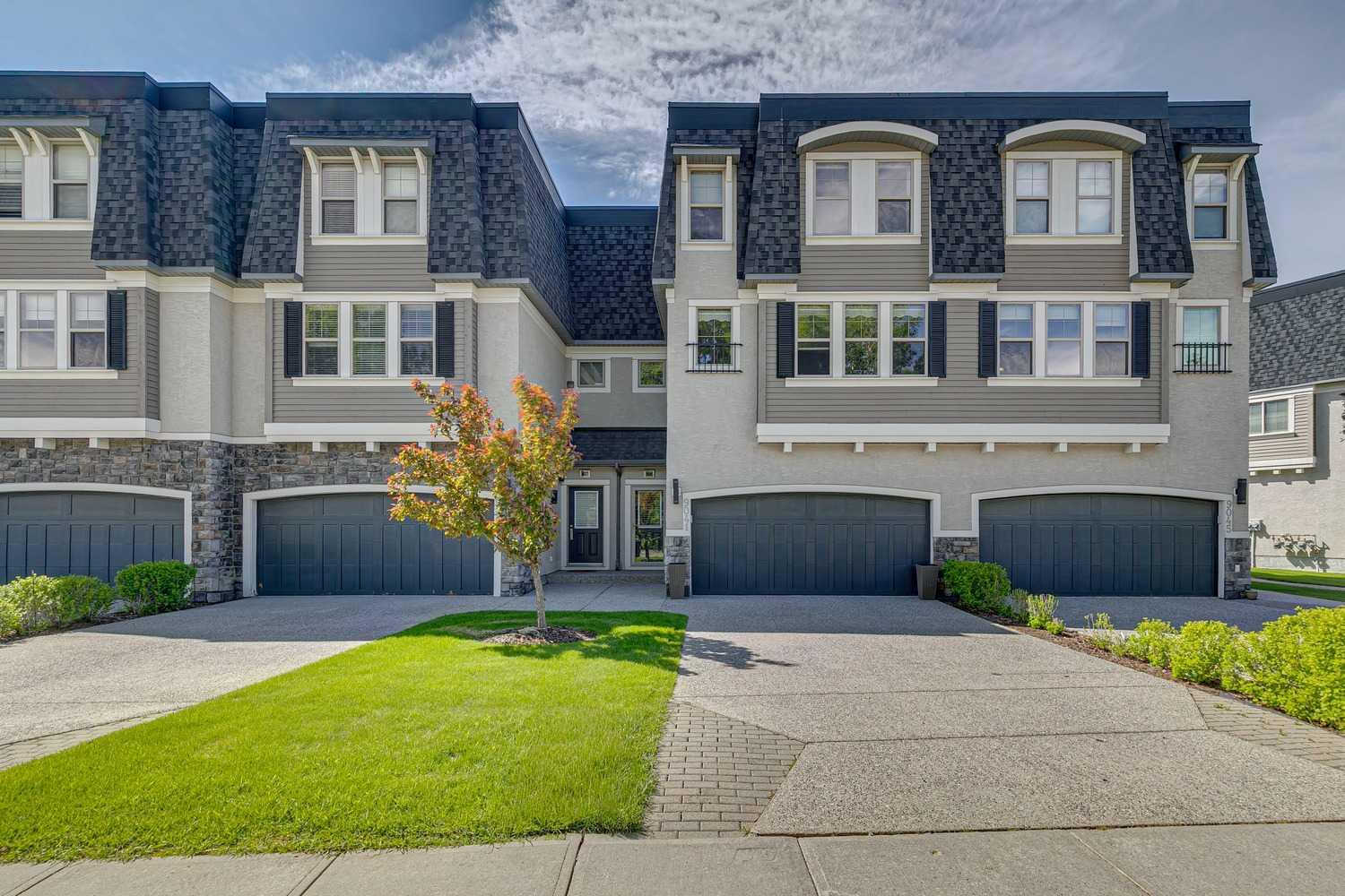 9041 Wentworth Avenue SW, T3H 0A9