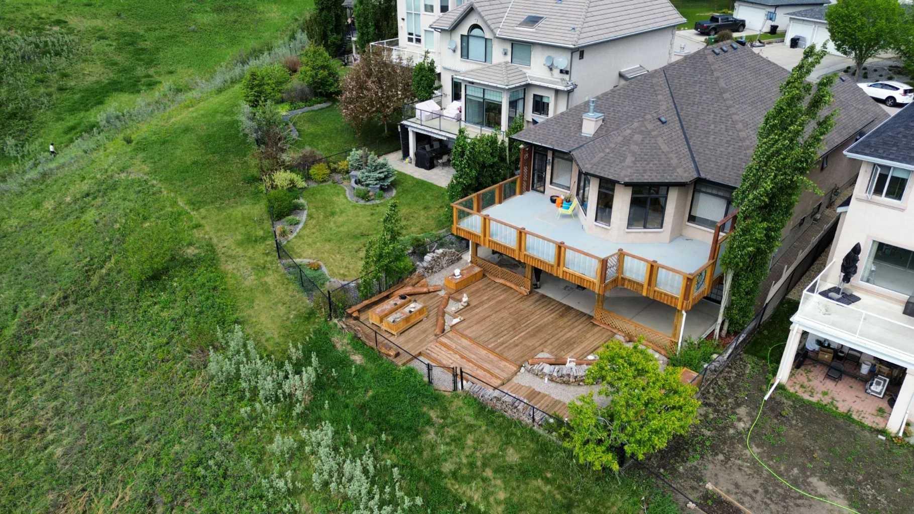 121 Edgeridge Park NW, T3A 6B1