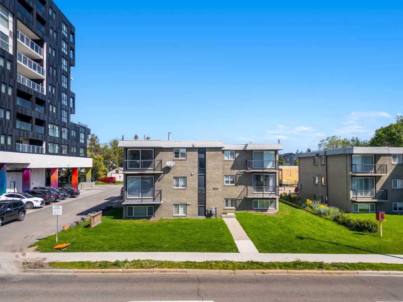 14, 2906 17 Avenue SW, T3E 0A9