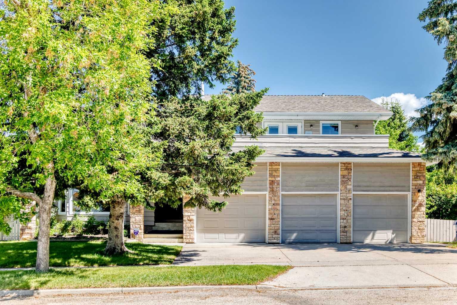 1912 Palliser Drive SW, T2V 4C5