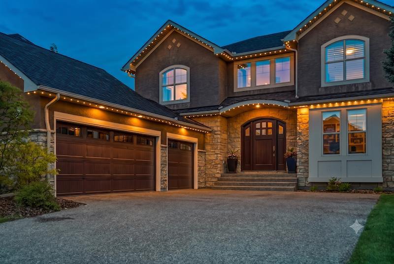 74 Discovery Ridge Heights SW, T3H 5S9