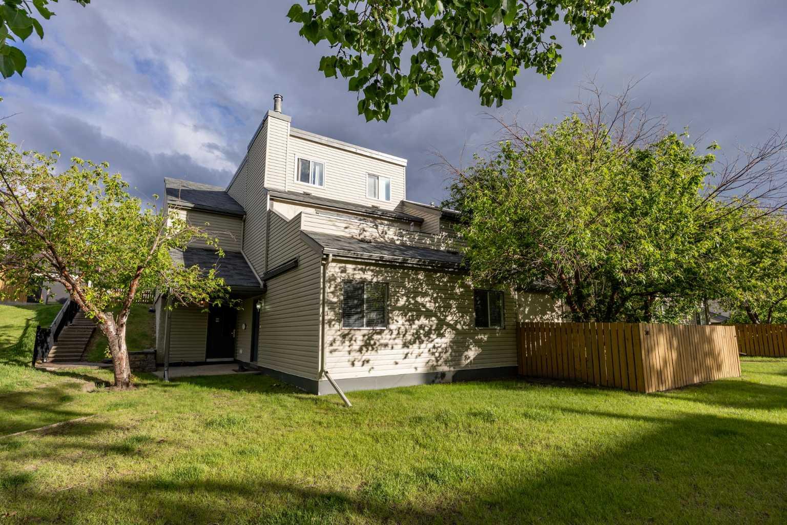 301, 1540 29 Street NW, T2N4M1