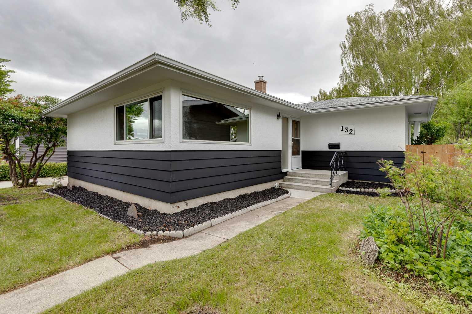 132 Haysboro Crescent SW, T2V 3G3