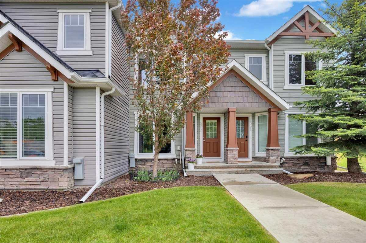 1562 93 Street SW, T3H 0P5