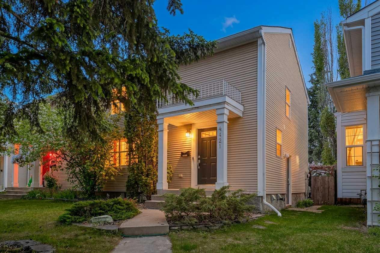 4421 Quentin Court SW, T2T 6B8