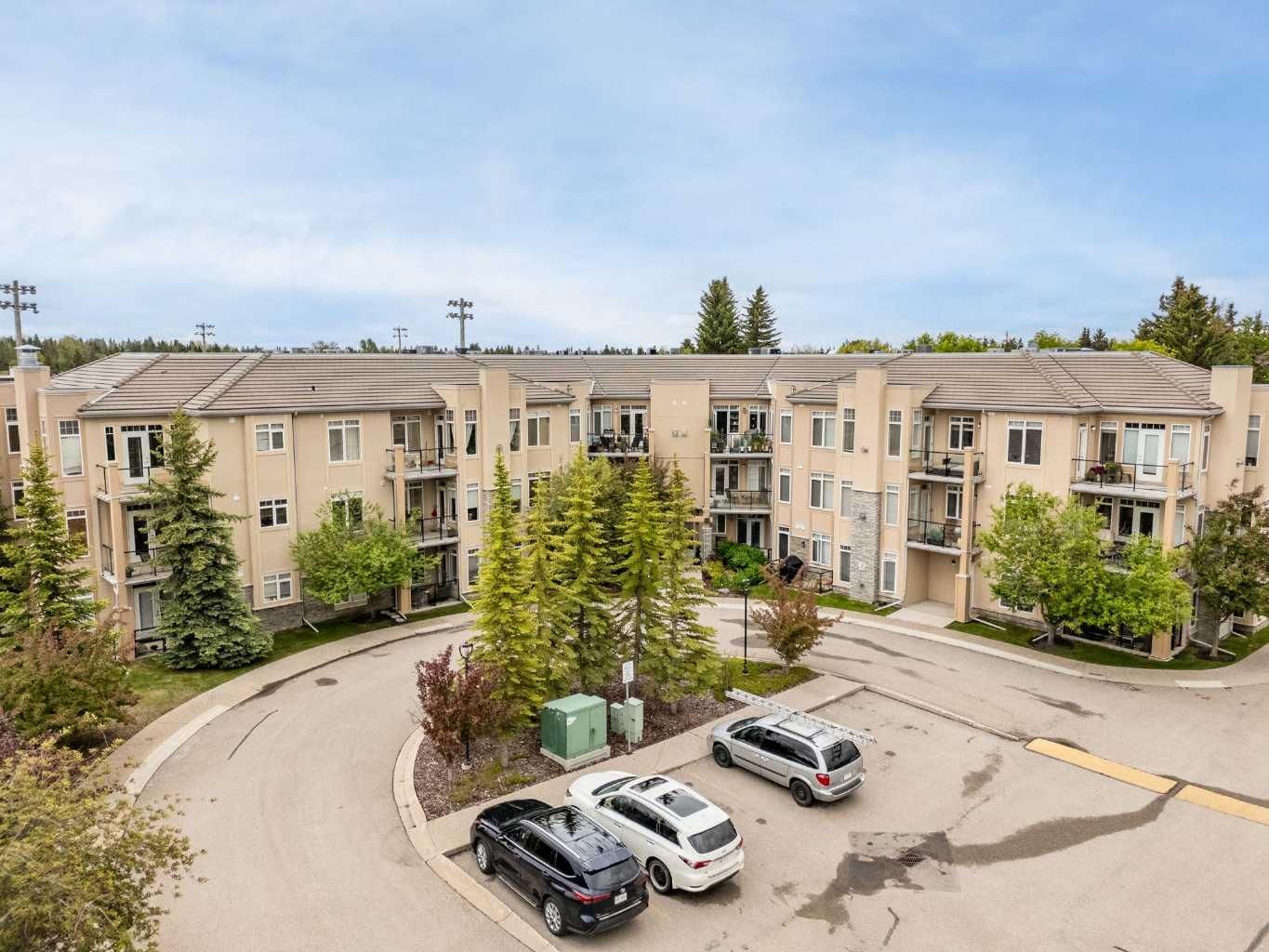 301, 2121 98 Avenue SW, T2V 4S6