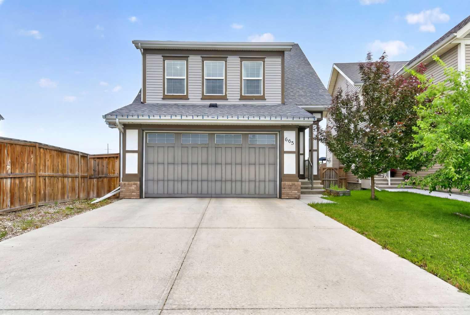 665 Copperpond Boulevard SE, T2Z 3M4