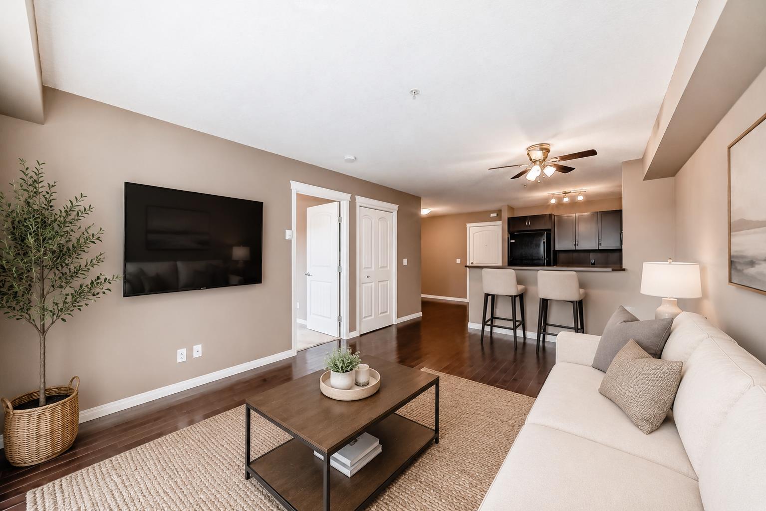 2224, 115 Prestwick Villas SE, T2Z 0M8