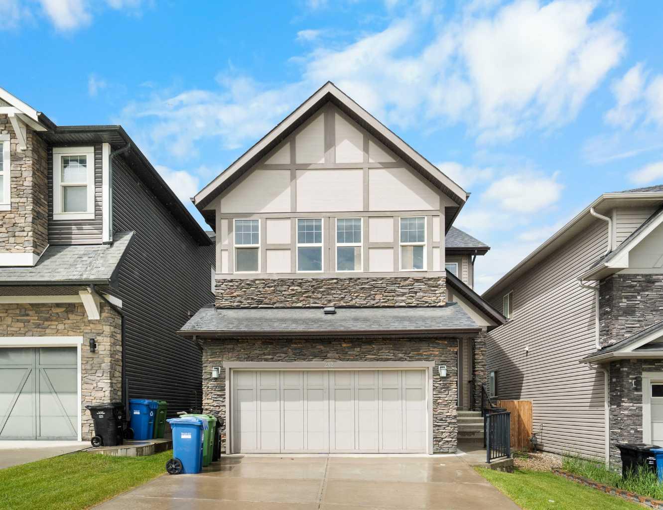 232 Nolancrest Heights NW, T3R 0V8