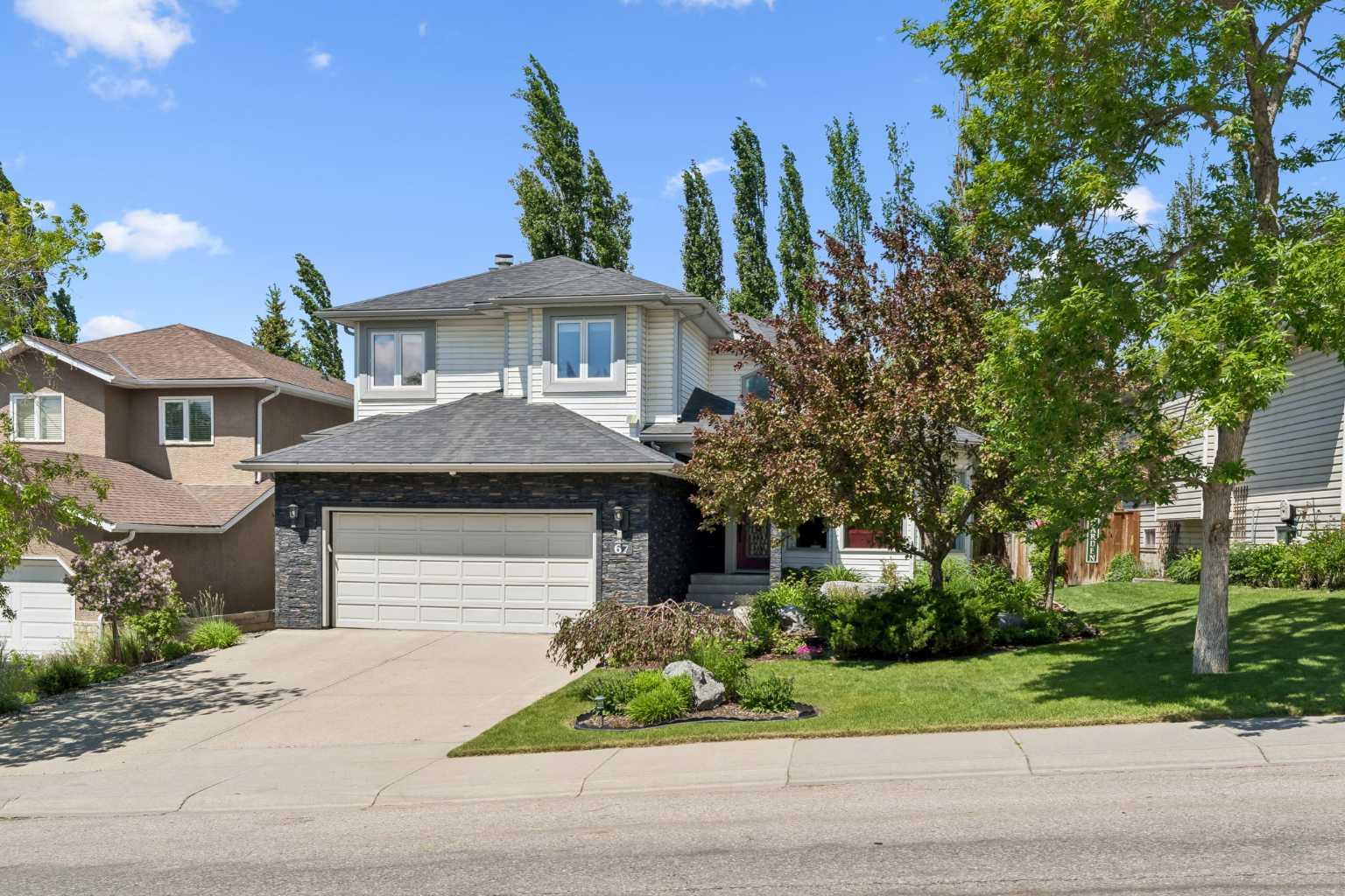 67 Hawkwood Drive NW, T3G 3H9