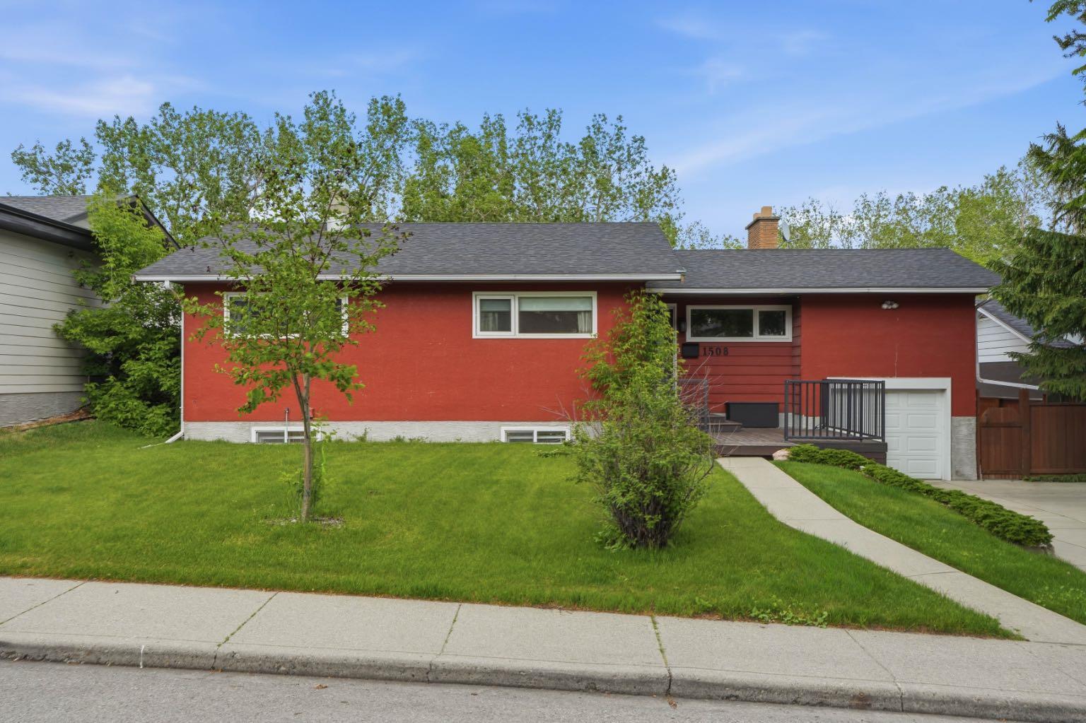 1508 Windsor Street NW, T2N3X3