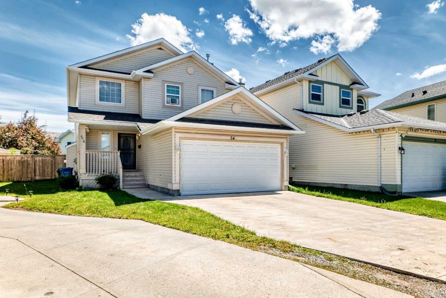 54 Coral Springs Court NE, T3J 3W9